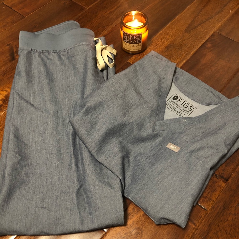 Figs Scrubs Top and Pants - Heather Denim